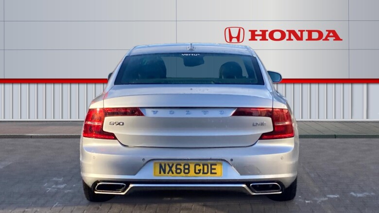 Volvo S90 2.0 D4 R DESIGN 4dr Geartronic Diesel Saloon